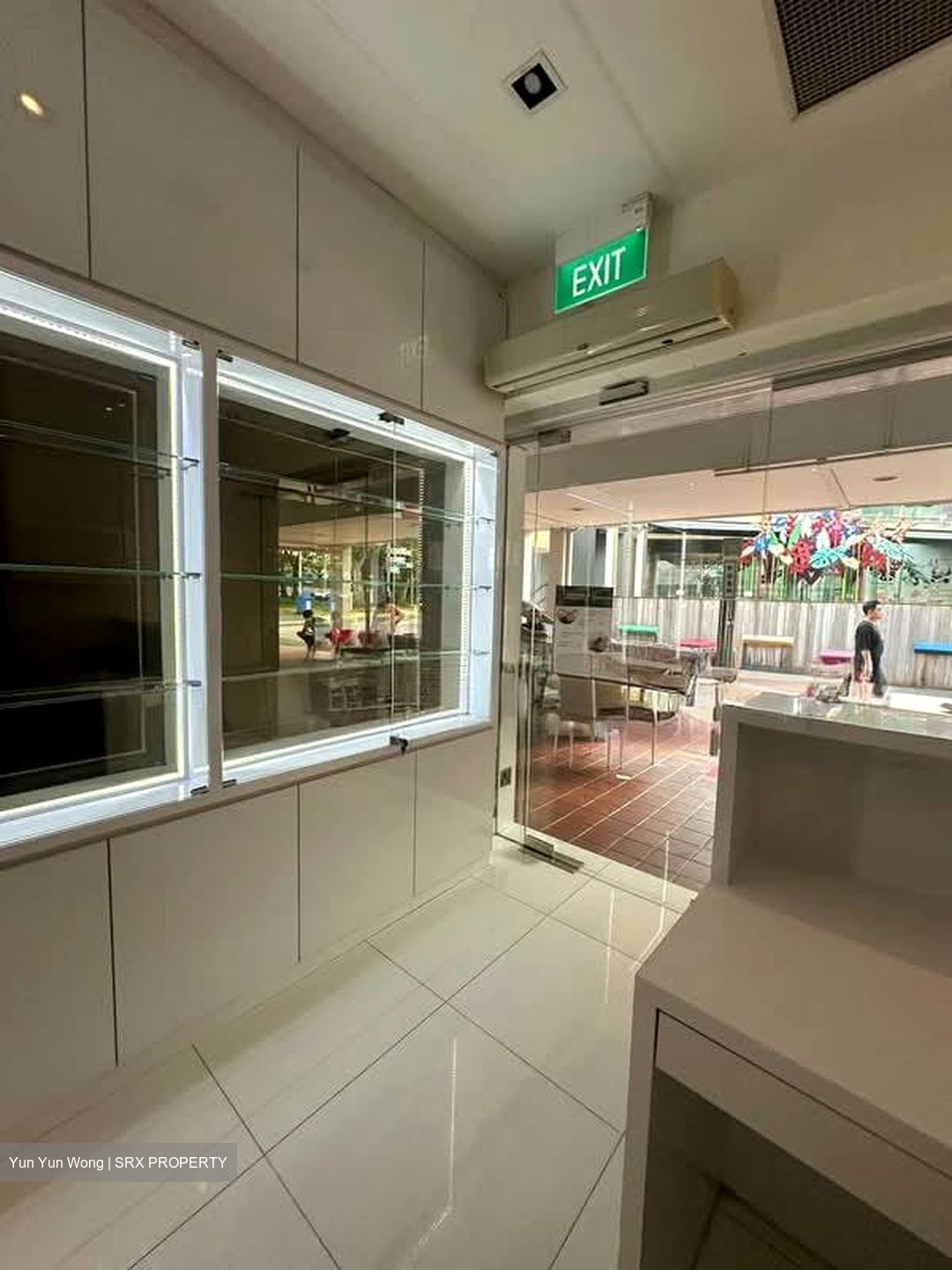 Ang Mo Kio Avenue 8 (D20), Shop House #601907621